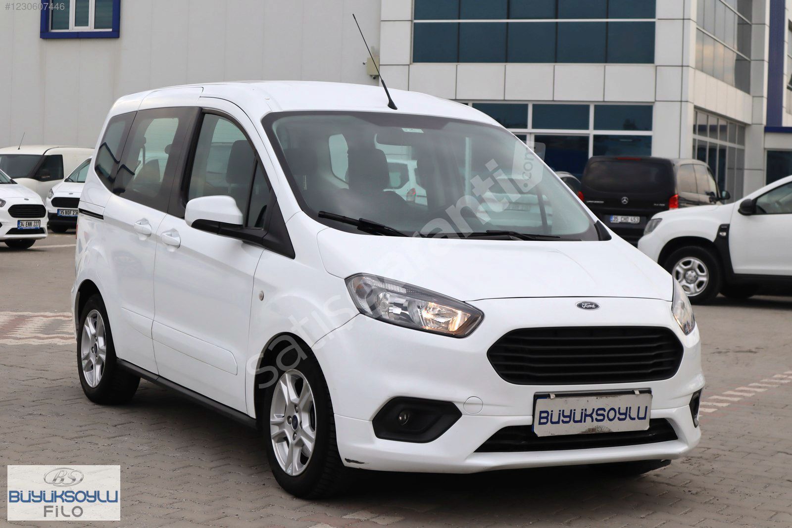 BÜYÜKSOYLU FİLO/2023 FORD TOURNEO COURİER 1.5 TDCI DELUXE 100 HP