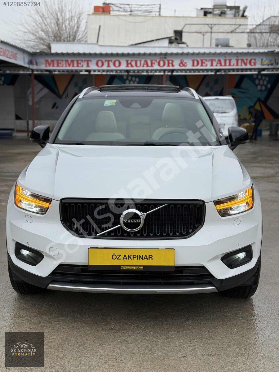 ÖZ AKPINAR OTO dan Volvo XC40 1.5 T3 Momentum