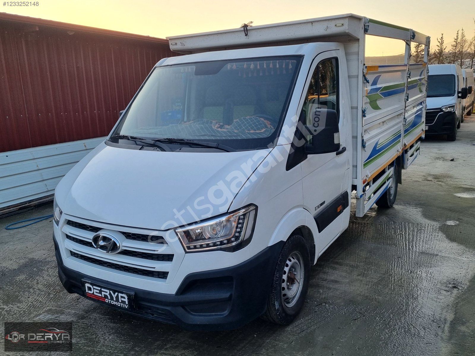 2015 ORJİNAL 240000 KM'DE ÇİFTİLAVE UZUN AÇIKKASA LÜX PAKET H350