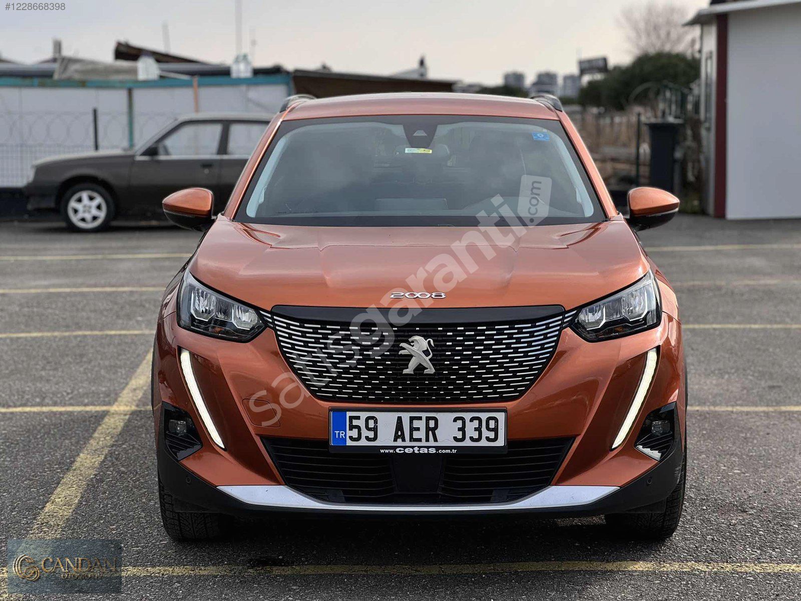 CANDAN OTOMOTİV DEN 2020 PEUGEOT 2008 OTOMATİK 85.000KM
