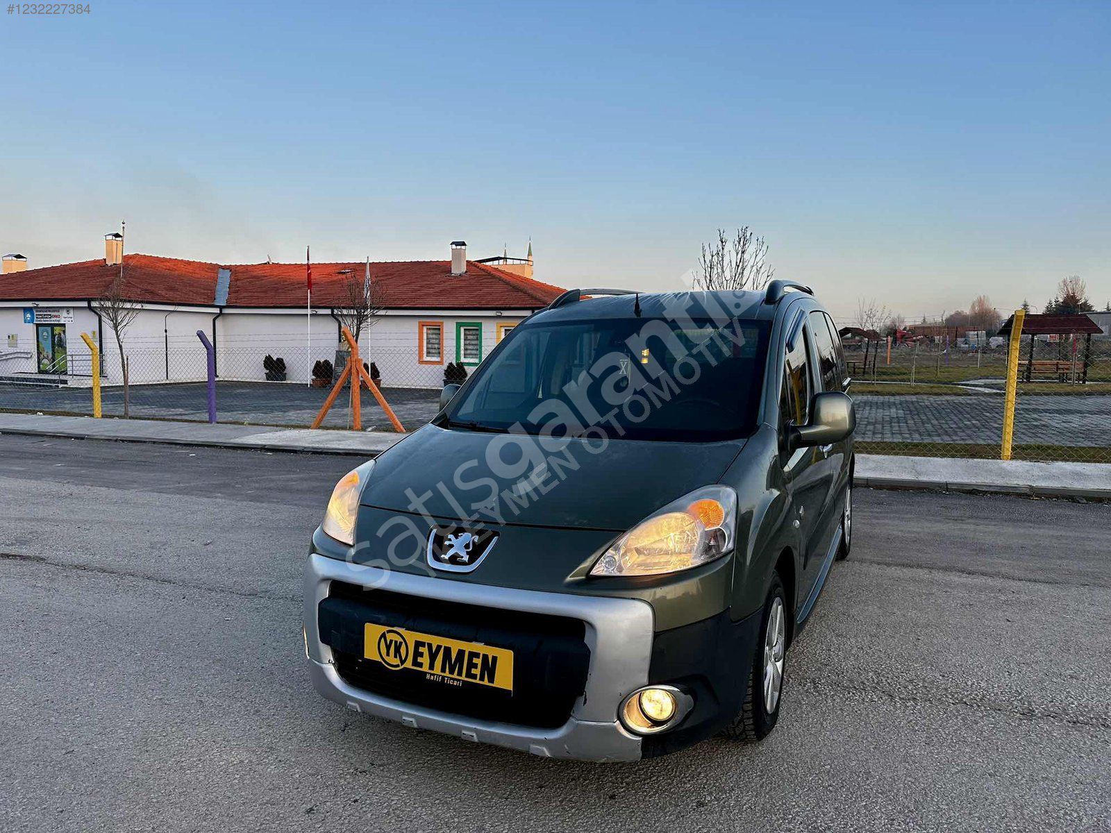 YK'EMEN'DEN 2011 PEUGEOT PARTNER 1,6 OUTDOOR KKT 12TAKSİT İMKANI