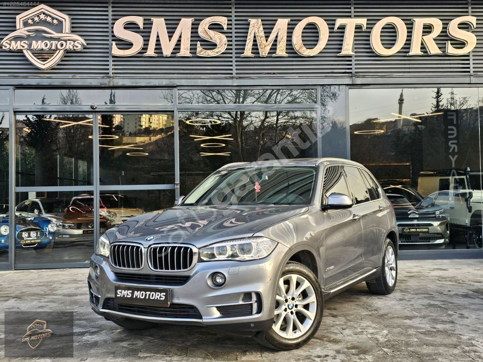 SMS MOTORS 2017 BMW X5 25D-XDRİVE H.GÖSTERGE-VAKUM KAPI