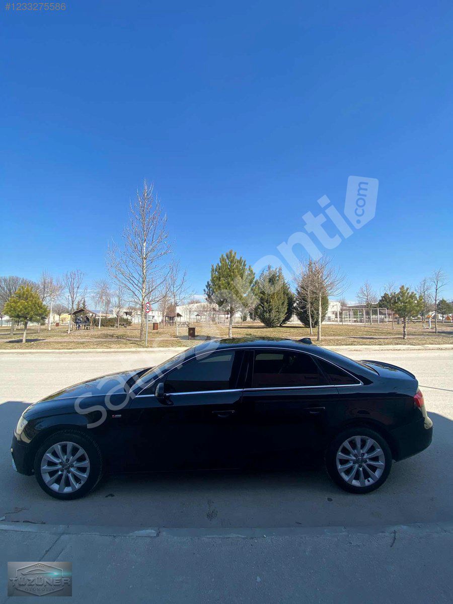 2012 AUDİ A4 2.0 TDİ 220 BİN KM DEĞIŞENSIZ 2.5 PARÇA BOYA