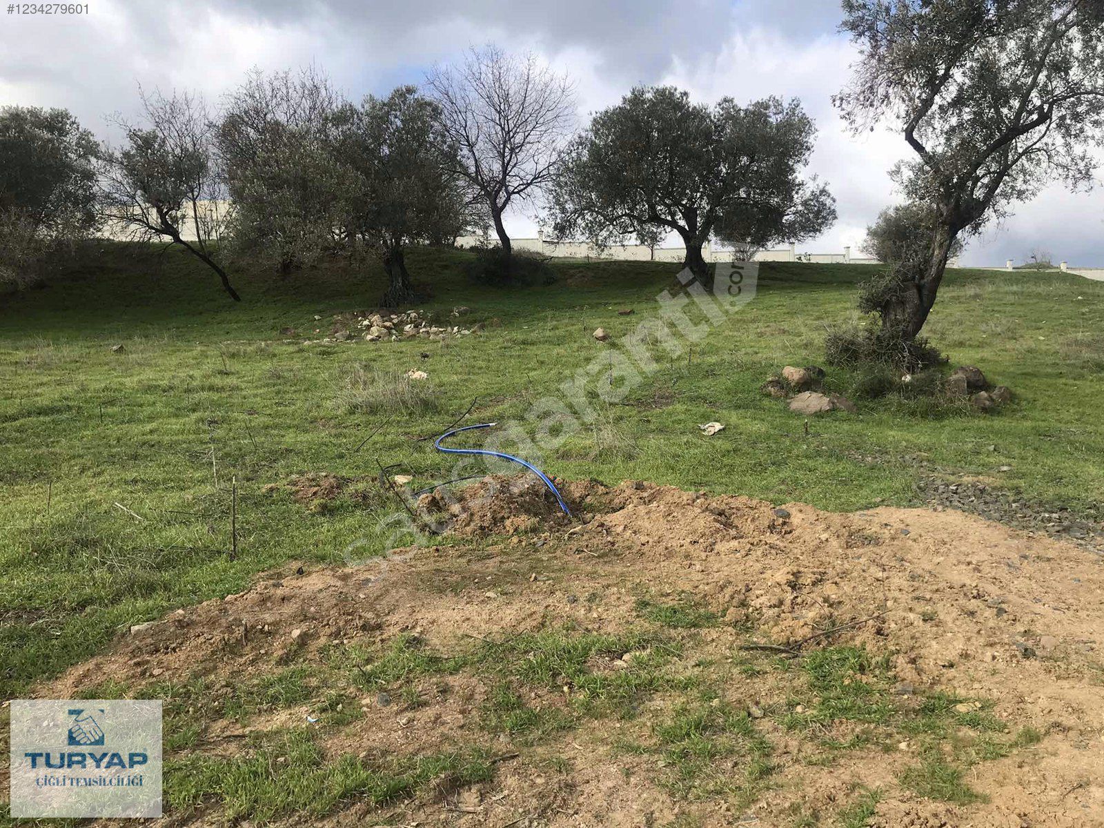 Aliağa Çakmaklı Mahalles'inde Satılık Arsa