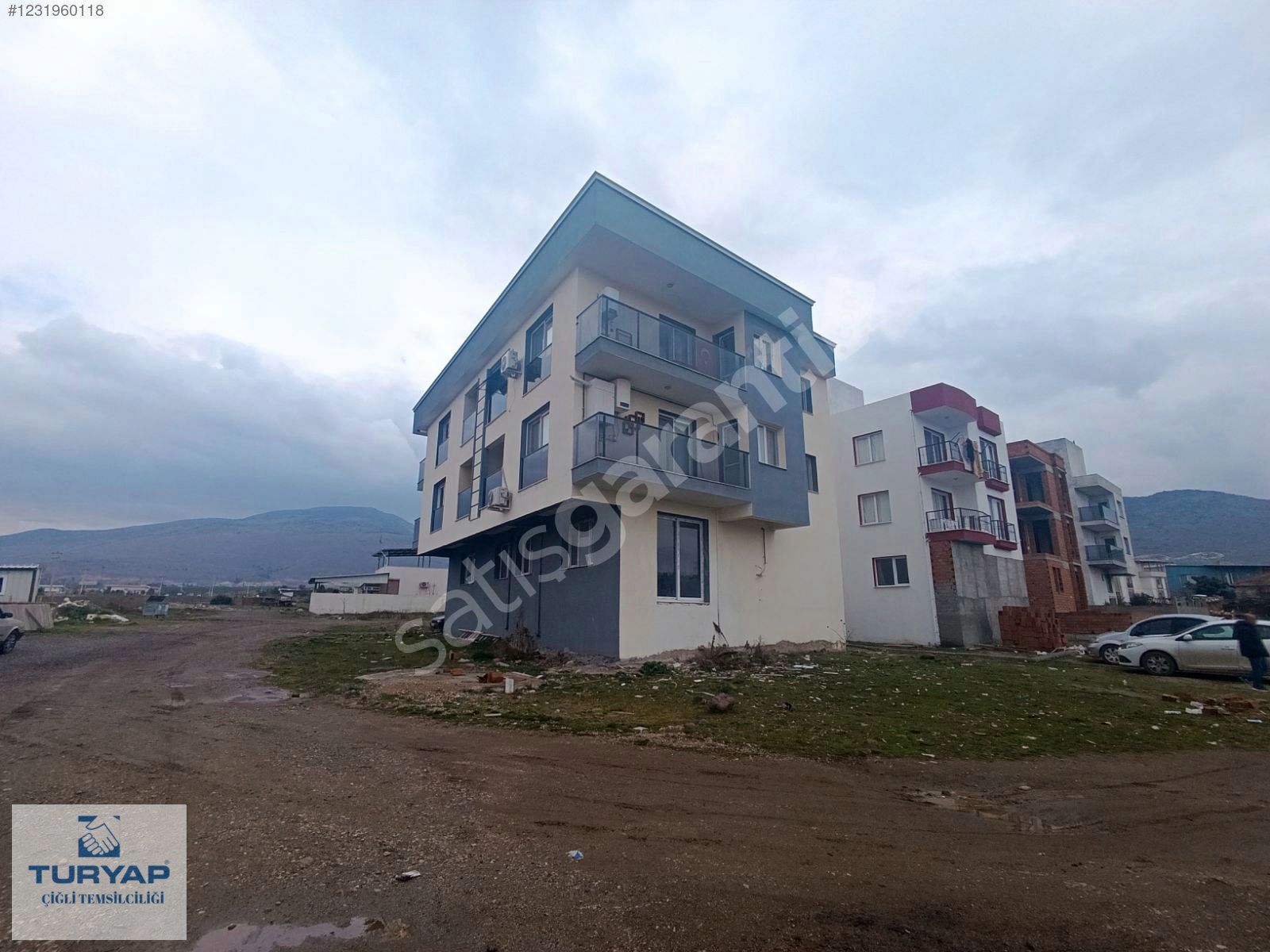 Menemen Turkelli 'de kiralık 1+1 kiralık daire