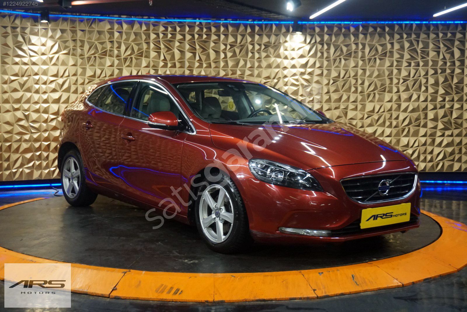 ARS MOTORS 2014 VOLVO V40 1.6 D2 PREMIUM+GERI GÖRÜŞ+HAFIZA
