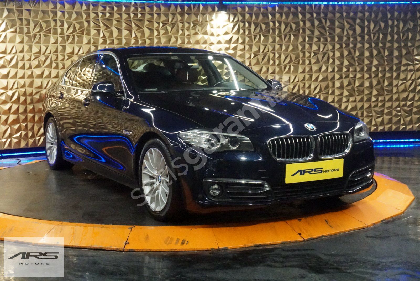 ARS MOTORS 2016 BMW 520I EXECUTIVE LUXURY LINE VAKUM+SUNROF+HTSZ
