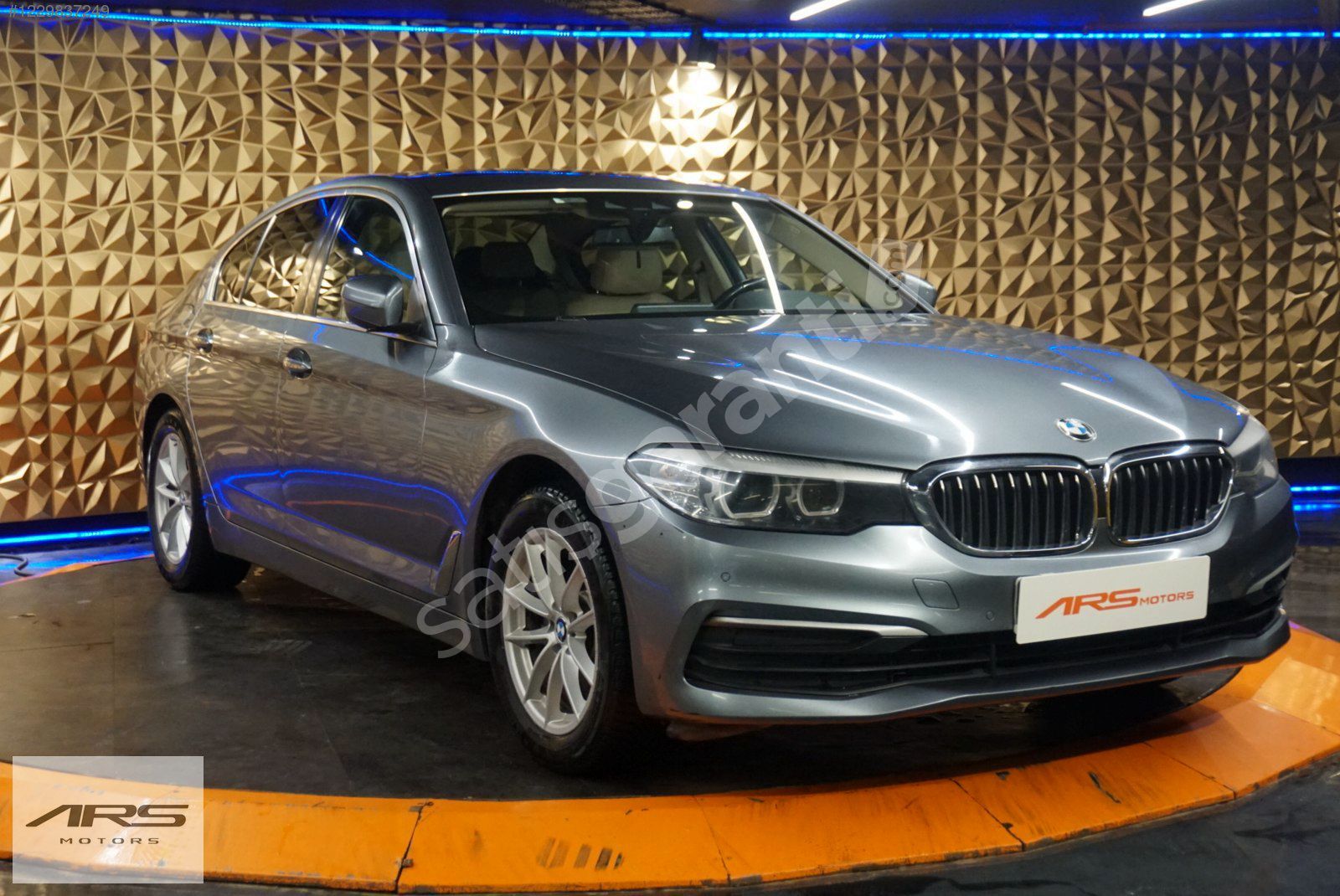 ARS MOTORS 2018 BMW 520i COMFORT+SUNROOF+GERİ GORÜŞ+HATASIZ