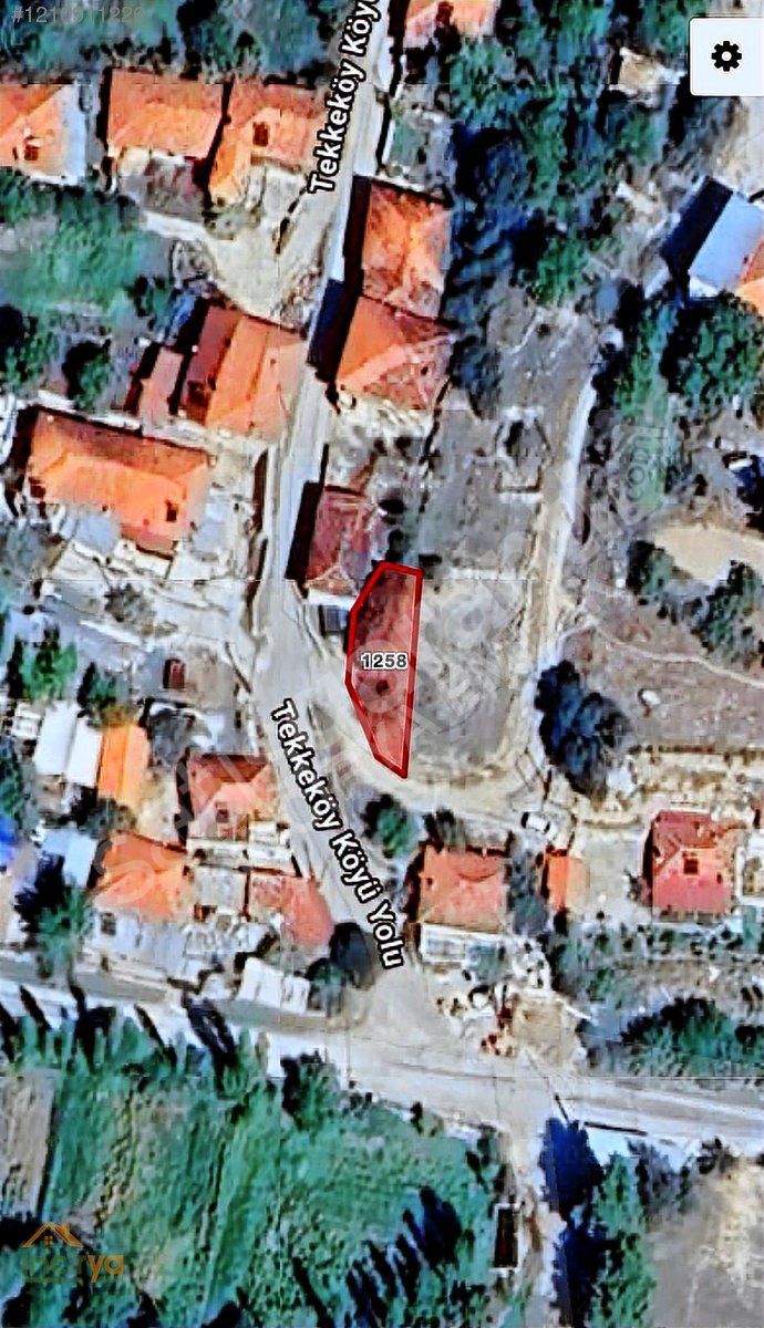 İNCİRYADAN TAVAS TEKKEKÖYDE KÖY İÇİNDE 160m2 İMARLI ARSA