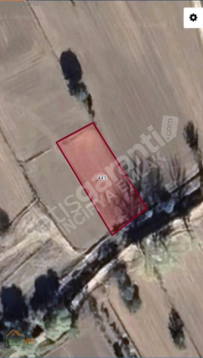KARTA 12 TAKSİT DAZKIRI YÜREĞİL'DE YOLU VE SUYU OLAN 922m2 ARAZİ