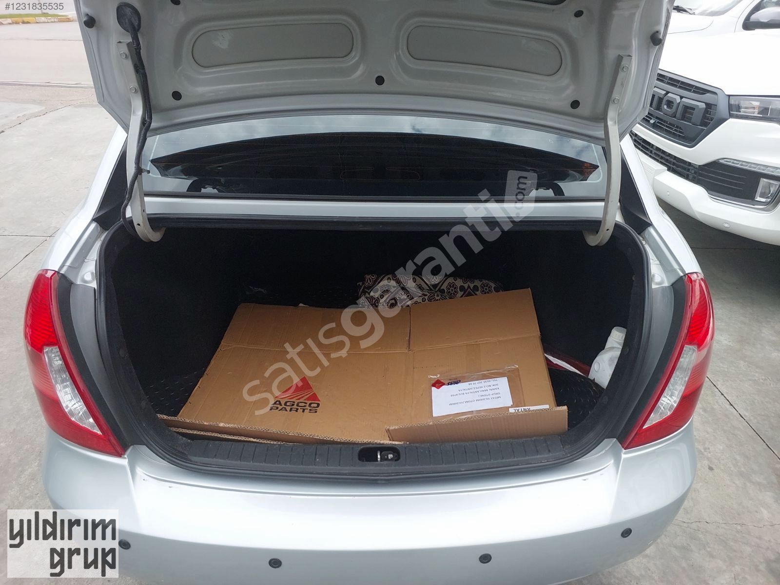 2008 model Hyundai Accent Era 110'luk 1.6 dizel motor
