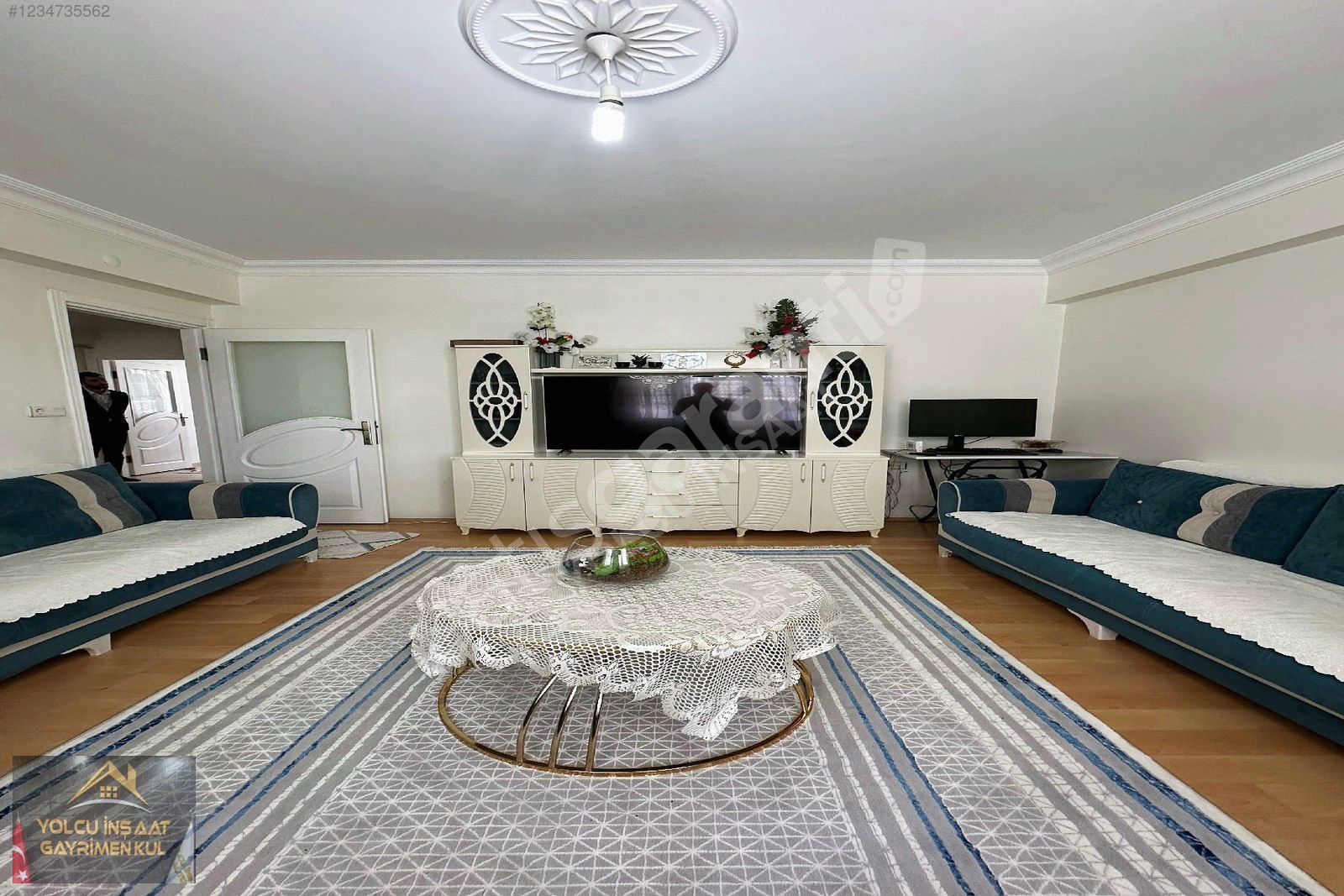 BEYLİKDÜZÜ YOLCU İNŞAAT FARKI İLE 2+1 130M2 YÜKSEK GİRİŞ