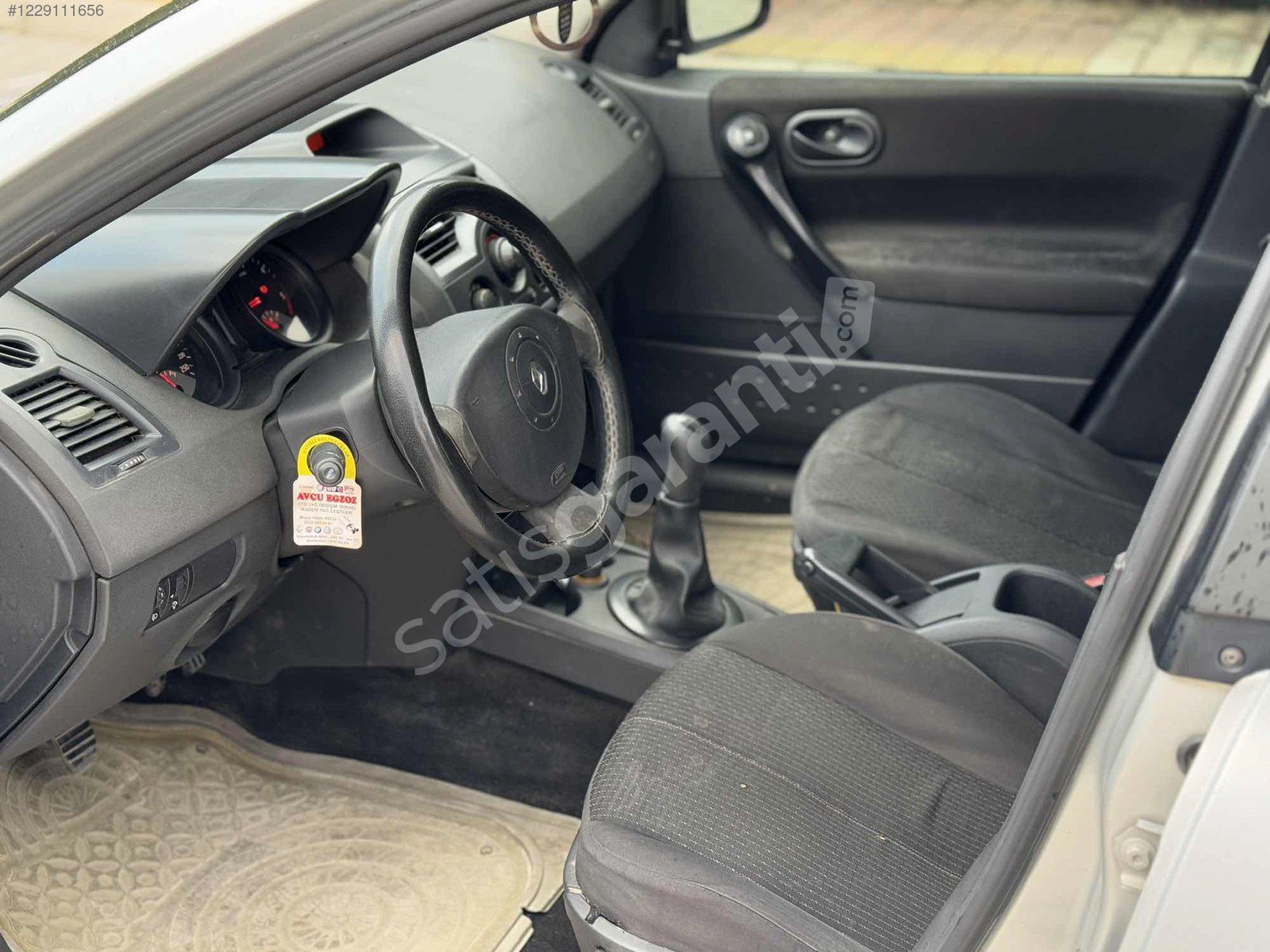 _RENAULT MEGAN 1.5DCİ OTANTİK_