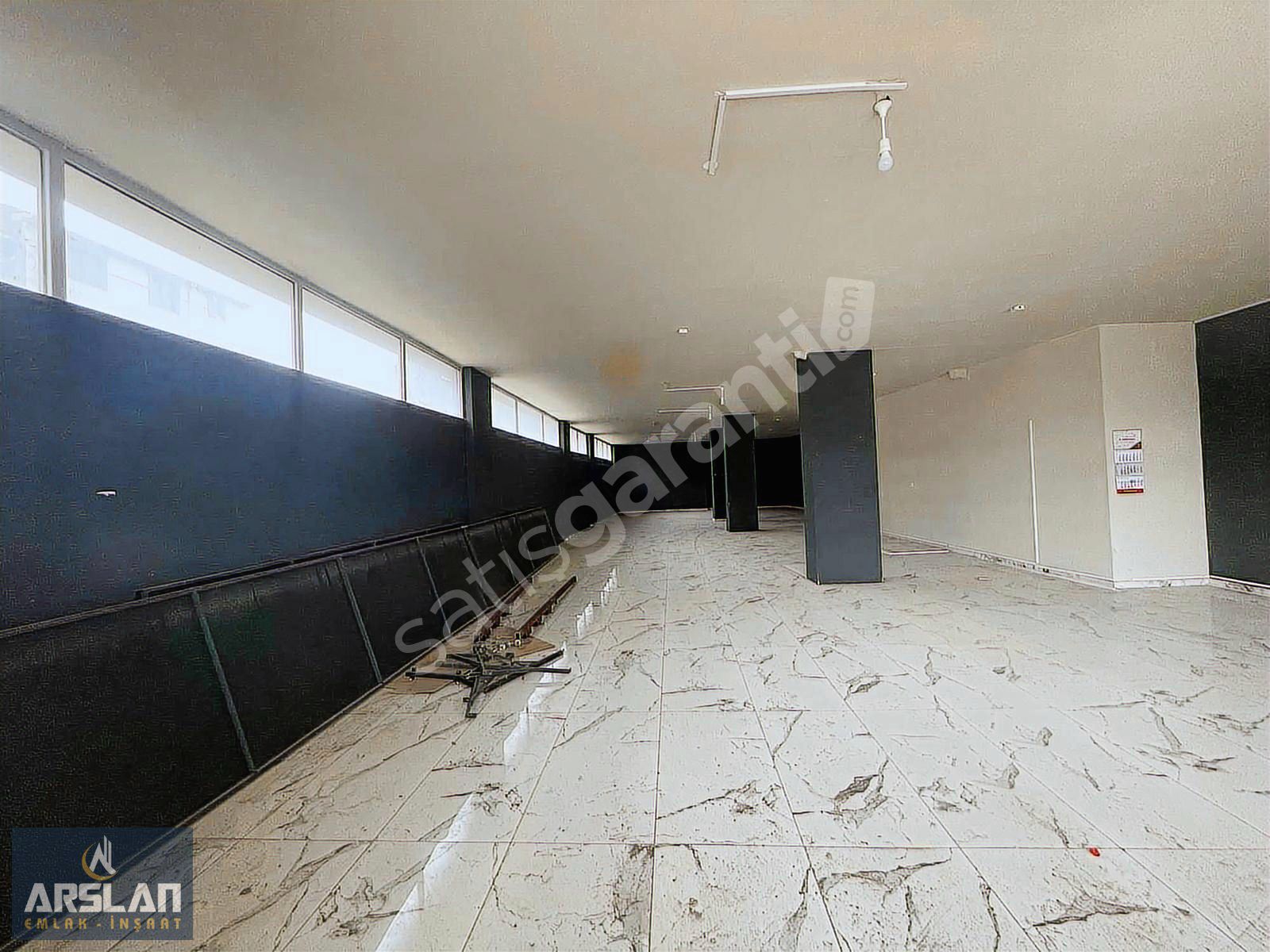 İNEGÖL ERTUĞRULGAZİ MAH'DE, 290m2,CADDE'DE KİRALIK BÜYÜK İŞ YERİ