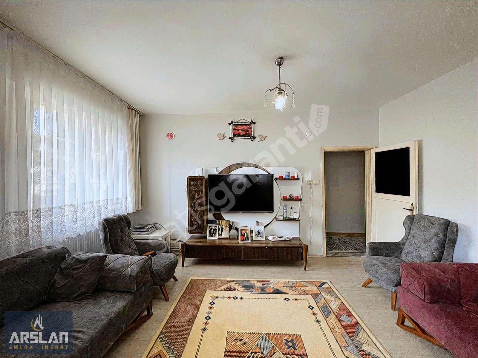 BURSA İNEGÖL MESUDİYE MAH. MERKEZİNDE,2+1,85M2,SATILIK DAİRE