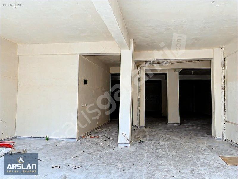 İNEGÖL ALANYURT CUMHURİYET MAH'DE, 200m2, KİRALIK BÜYÜK İŞ YERİ