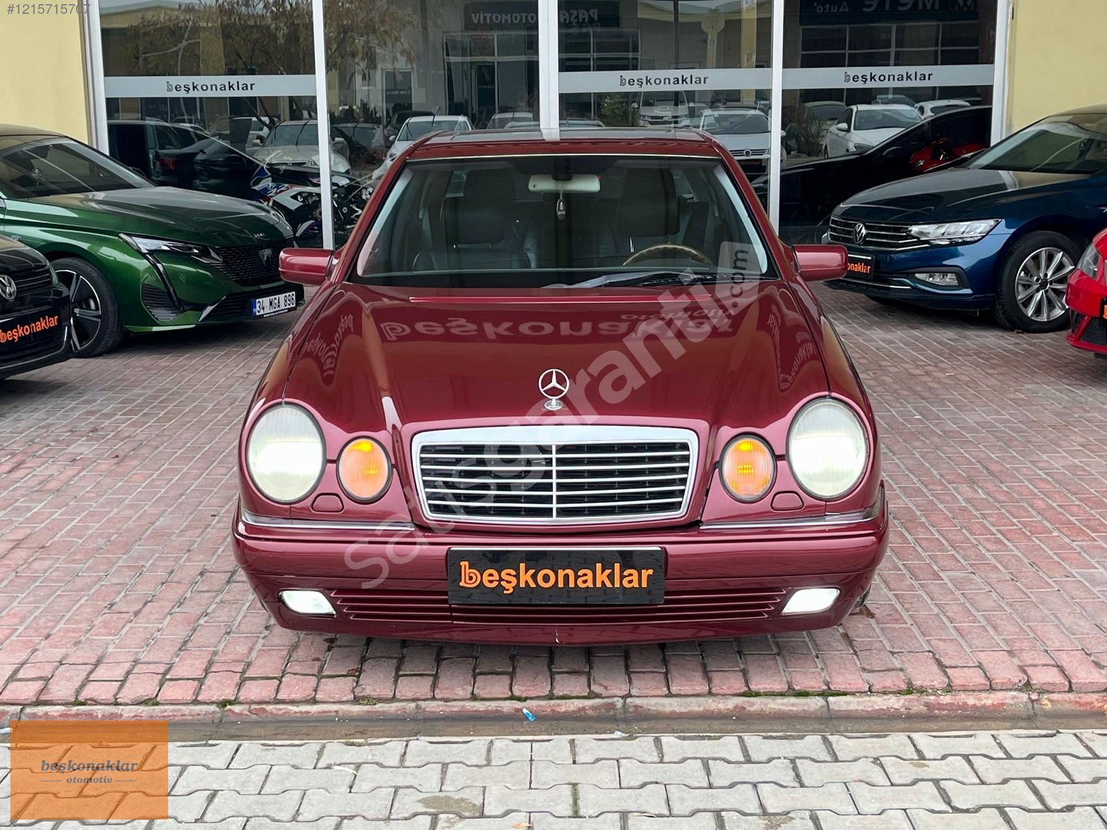 E200 KOMP.AVANGARDE E1 PAKET KEMİK DİREKSİYON SUNROOF