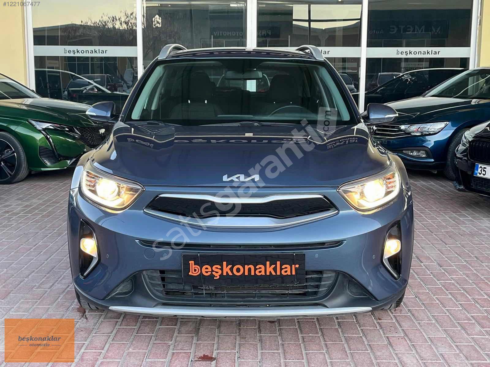 HATASIZ+BOYASIZ+DEĞİŞENSİZ 2022 STONİC 1.4MPI ELEGANCE CAM TAVAN
