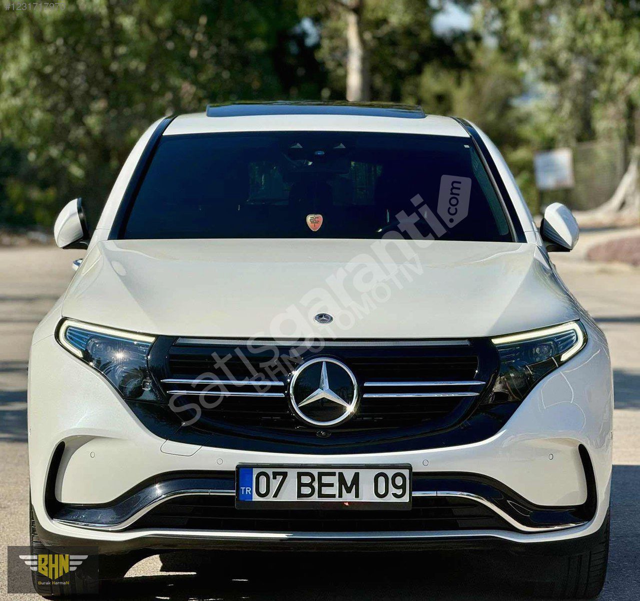 BHN OTOMOTİV den BOYASIZ 50 BİN KM MERCEDES EQC 400
