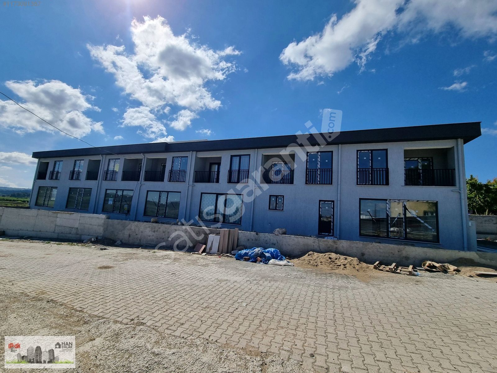 HAN EMLAK OTOMOTİV'DEN YAPILDAK KÖYÜNDE SATILIK 2+1 VİLLA