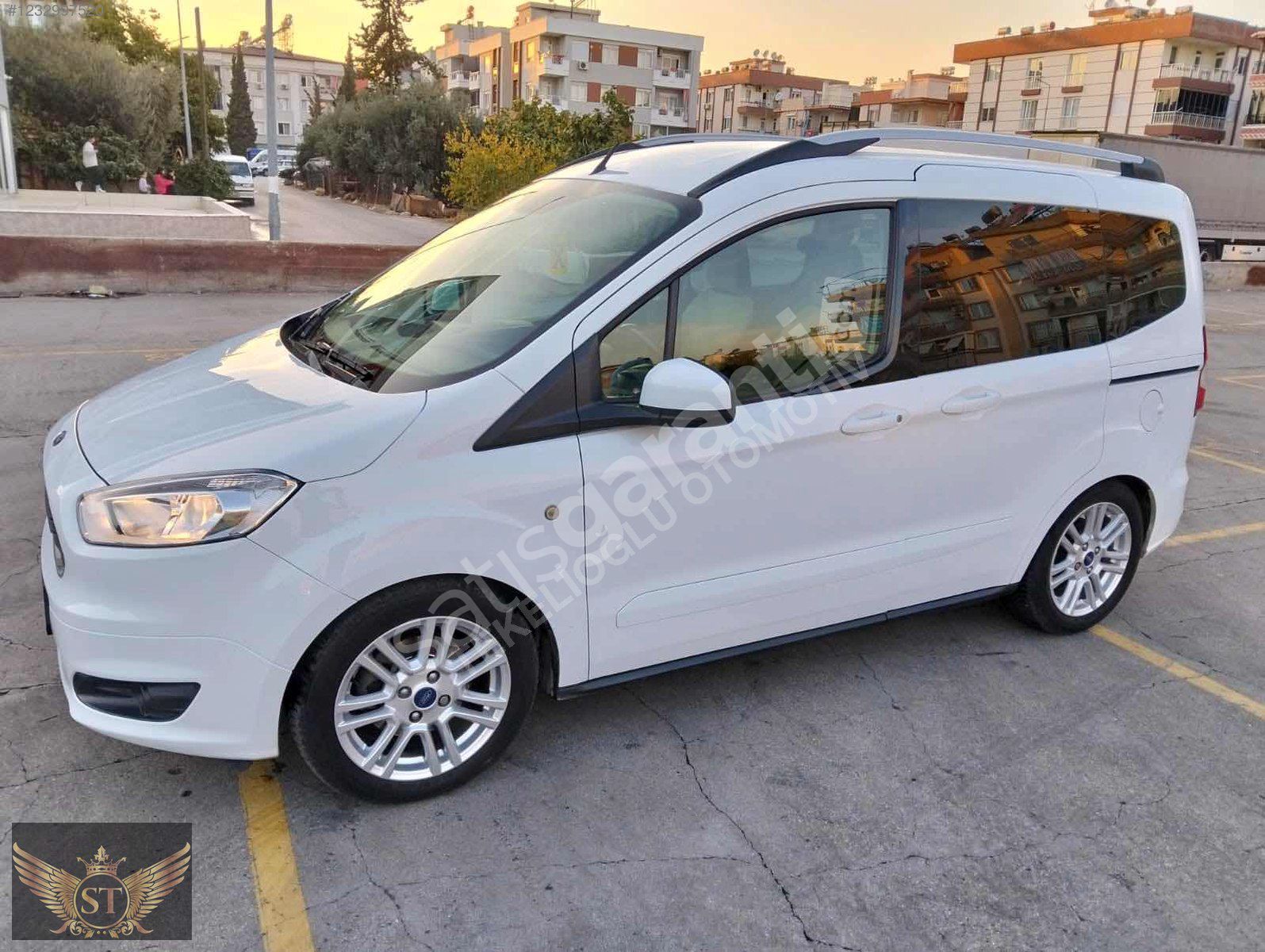 TEKELİOĞLU OTOMOTİV'DEN 2015 TİTANİUM PLUS HATASIZ 101300 KM