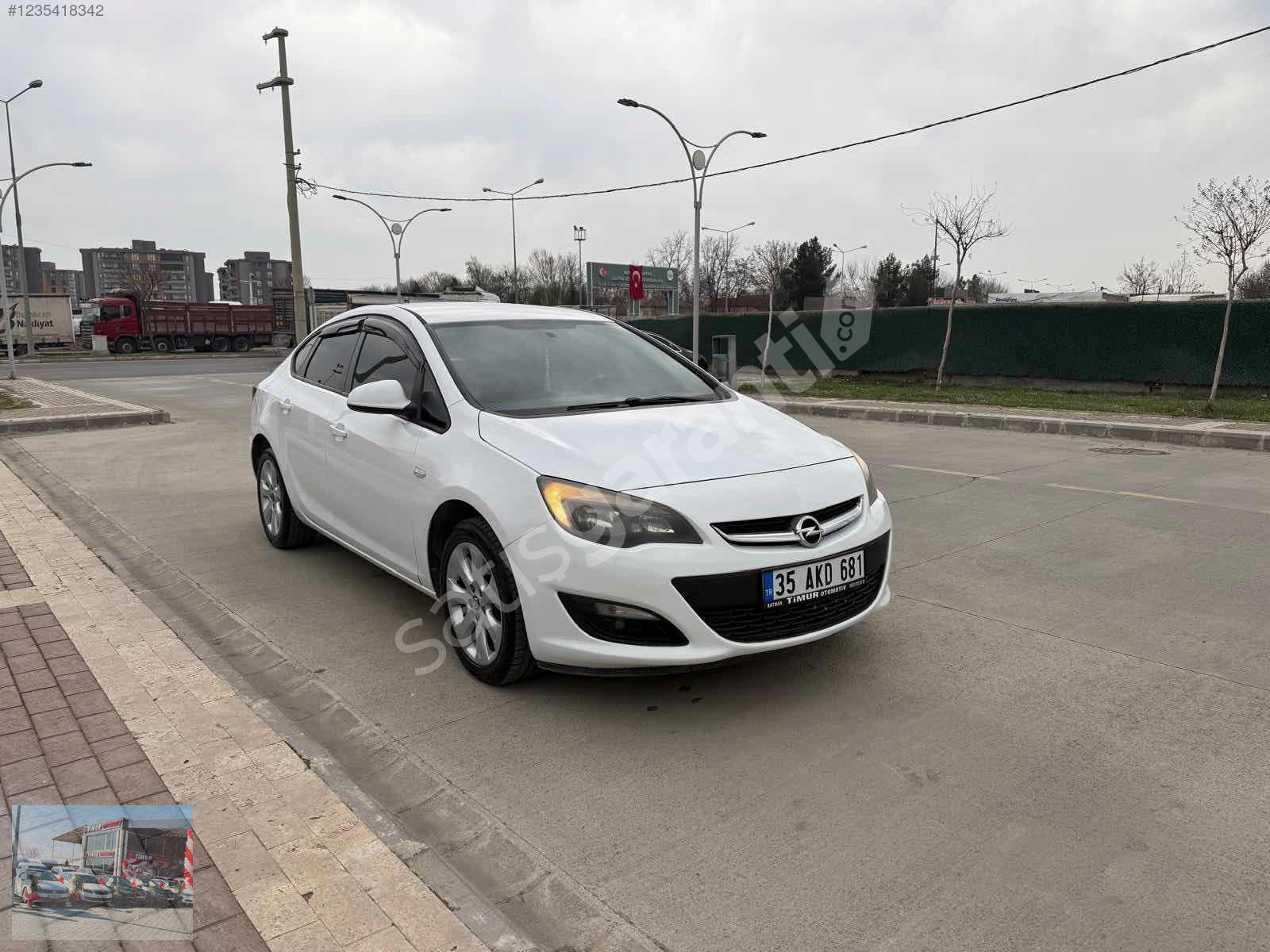 TİMUR OTOMOTİV DEN OPEL ASTRA 1.6 CDTI DESİGN