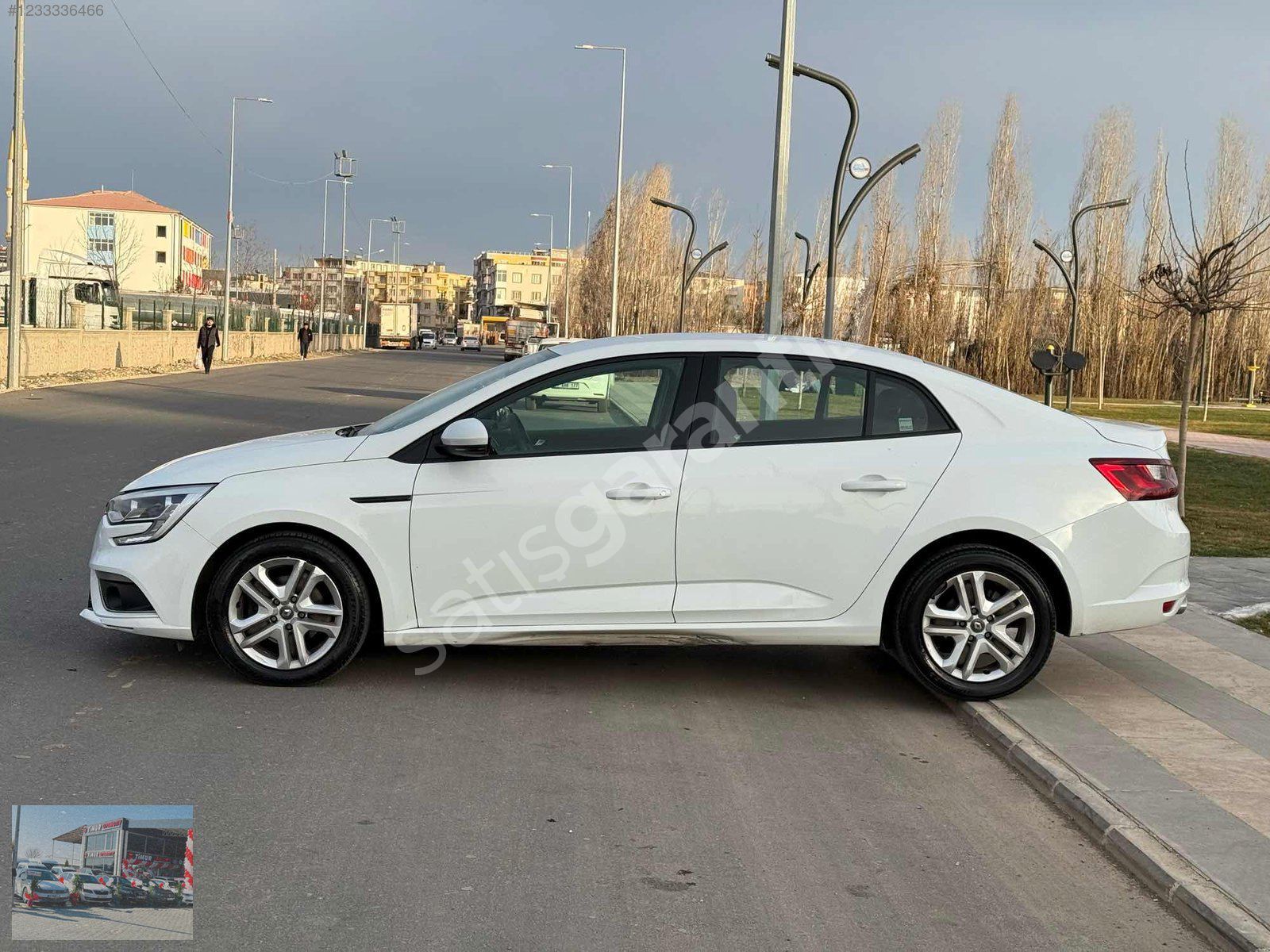 TİMUR OTOMOTİV DEN RENAULT MEGANE 1.5 DCİ JOY