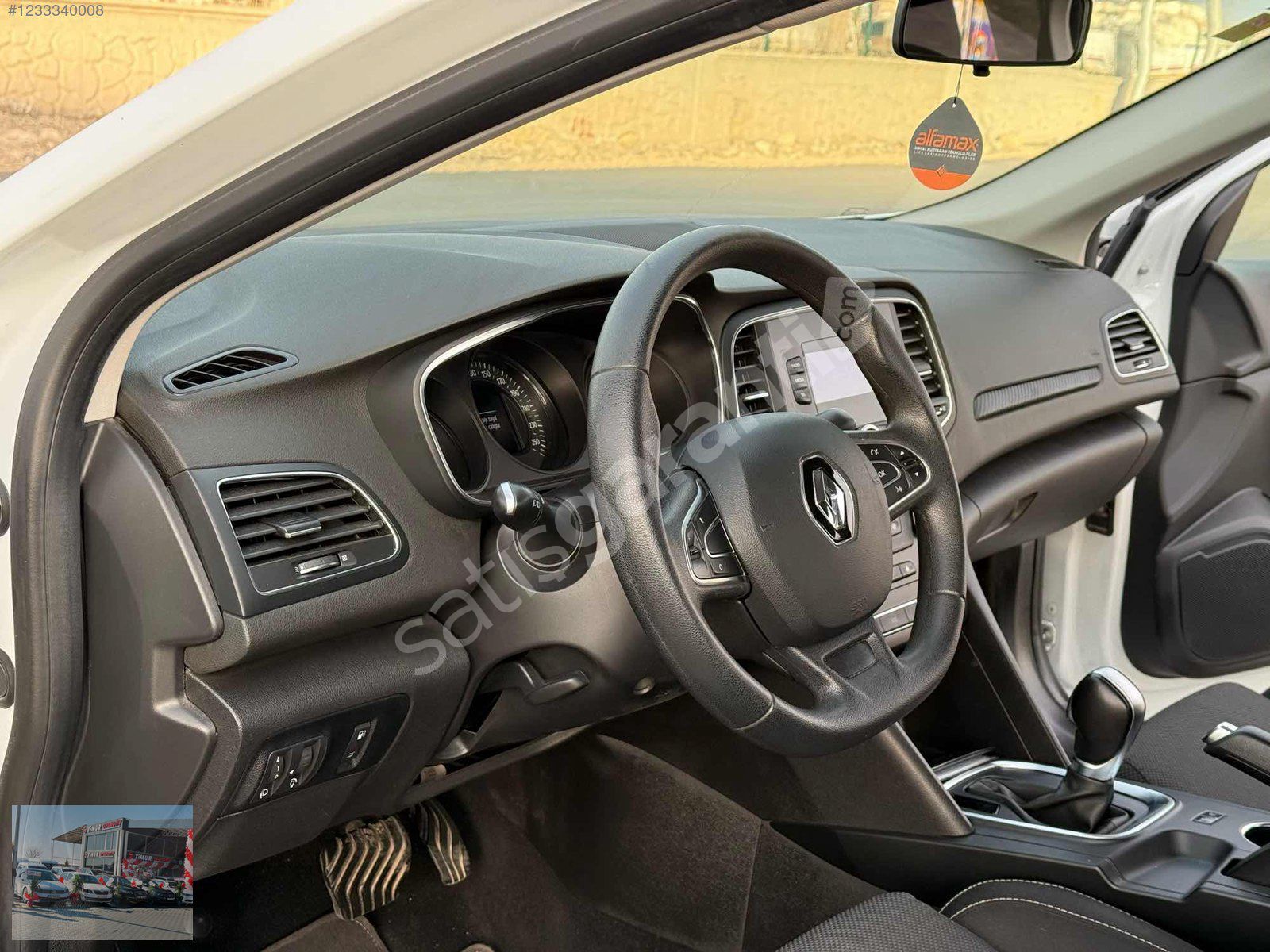 TİMUR OTOMOTİV DEN RENAULT MEGANE 1.5 DCİ JOY