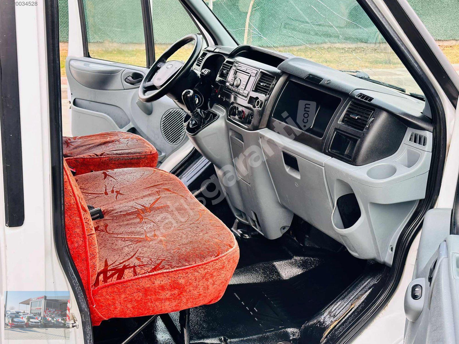 TİMUR OTOMOTİV DEN FORD TRANSIT 12 KİŞİLİK MÜNÜBÜS HATASIZ