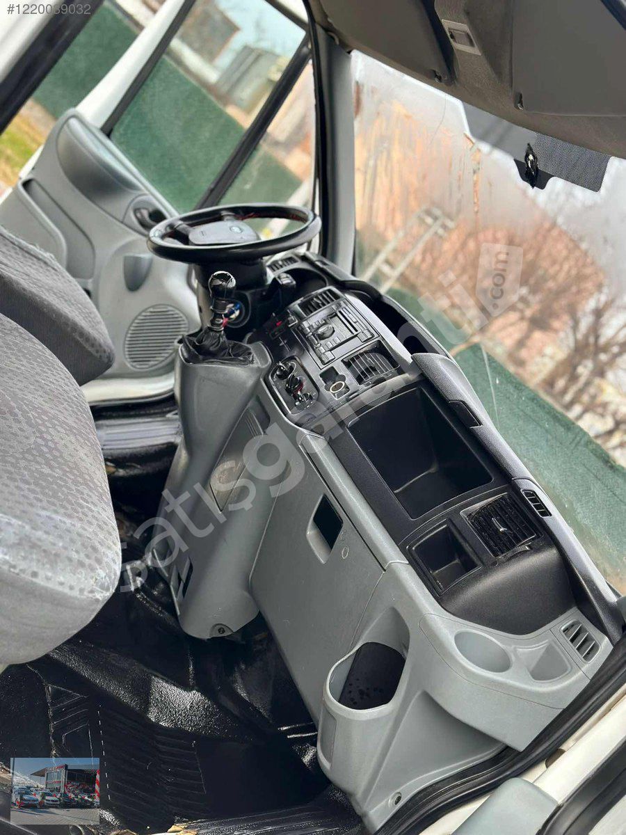 TİMUR OTOMOTİV DEN FORD TRANSIT 14 KİŞİLİK MÜNÜBÜS