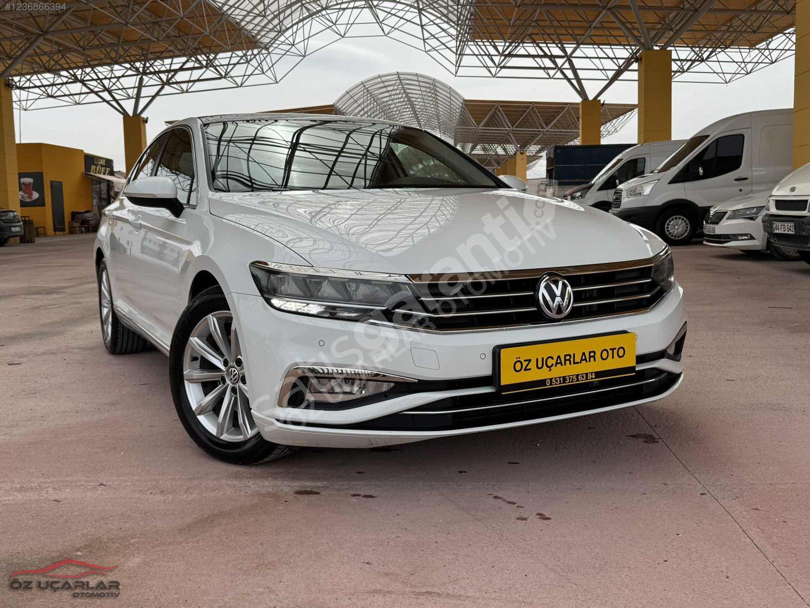 //ÖZ UÇARLAR// 2020 DÜŞÜK KM HATASIZ BOYASIZ BAKIMLI CAM TAVAN!