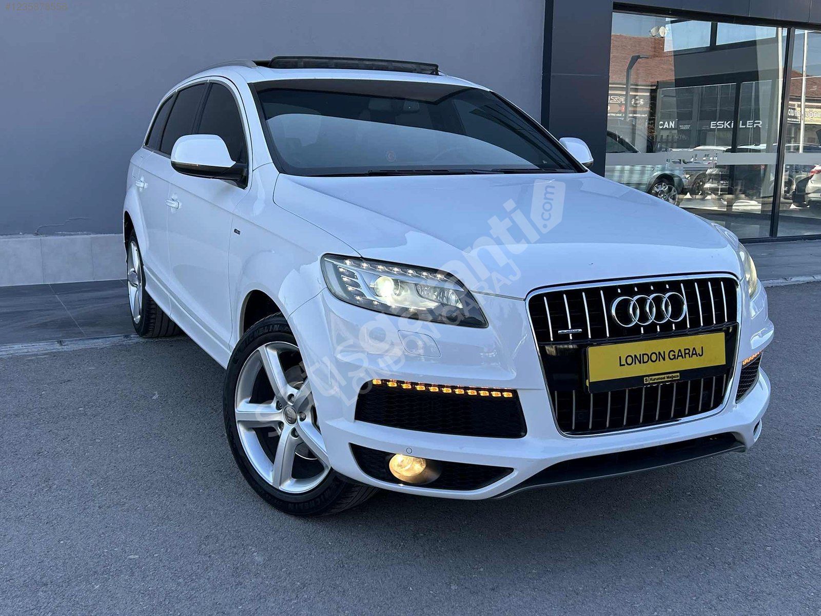 LONDON GARAJ'DAN Q7 3,0 QUATTRO 8 İLERE İÇ-DIŞ S-LİNE