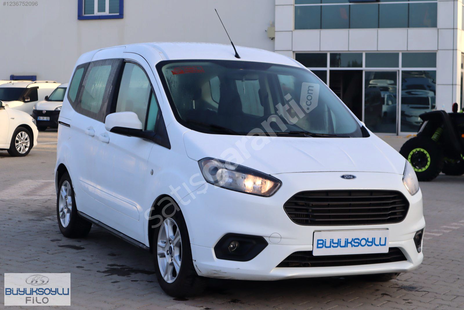 BÜYÜKSOYLU FİLO/2023 FORD TOURNEO COURİER 1.5 TDCI DELUXE 100 HP