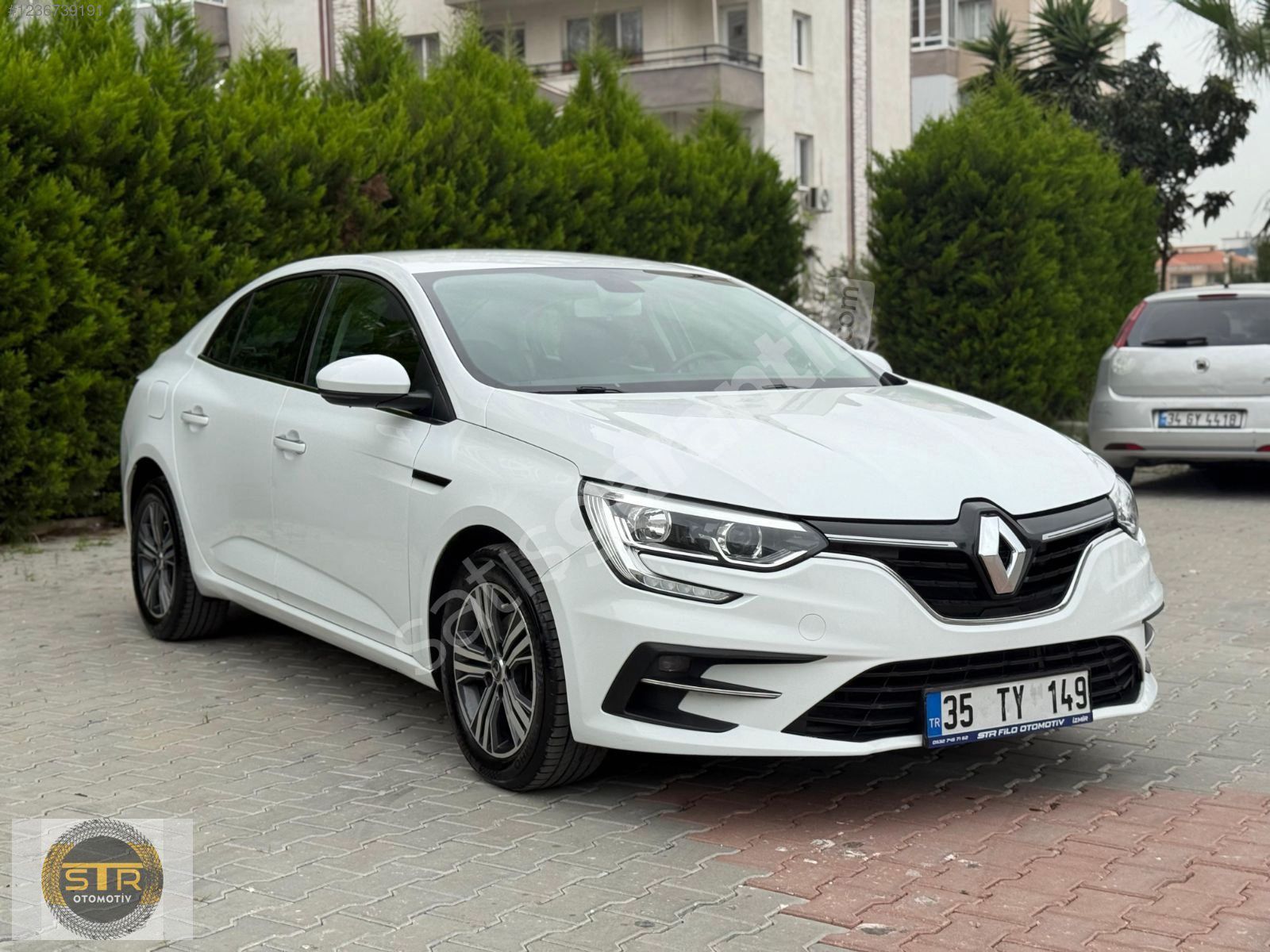 STR OTOMOTİV DEN RENAULT MEGAN DİZEL OTOMATİK