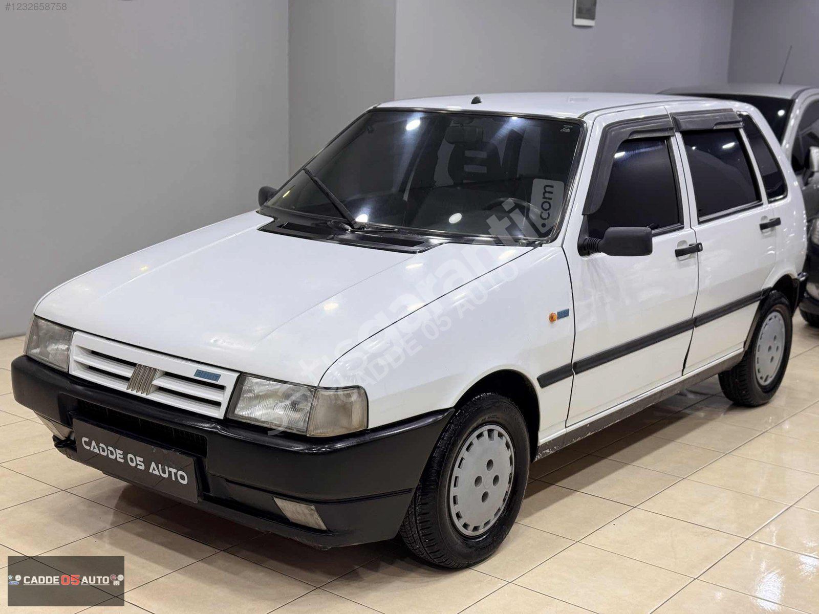 CADDE 05 AUTODAN 1993 MODEL FİAT UNO 60 S BENZİN & LPG