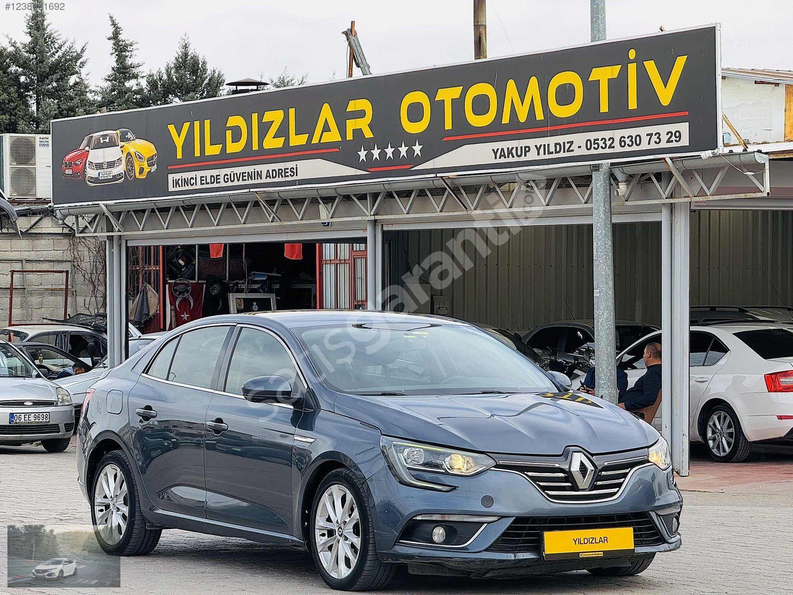 YILDIZLAR OTOMOTİV'DEN 2018 Renault Megane 1.5 dCi Touch
