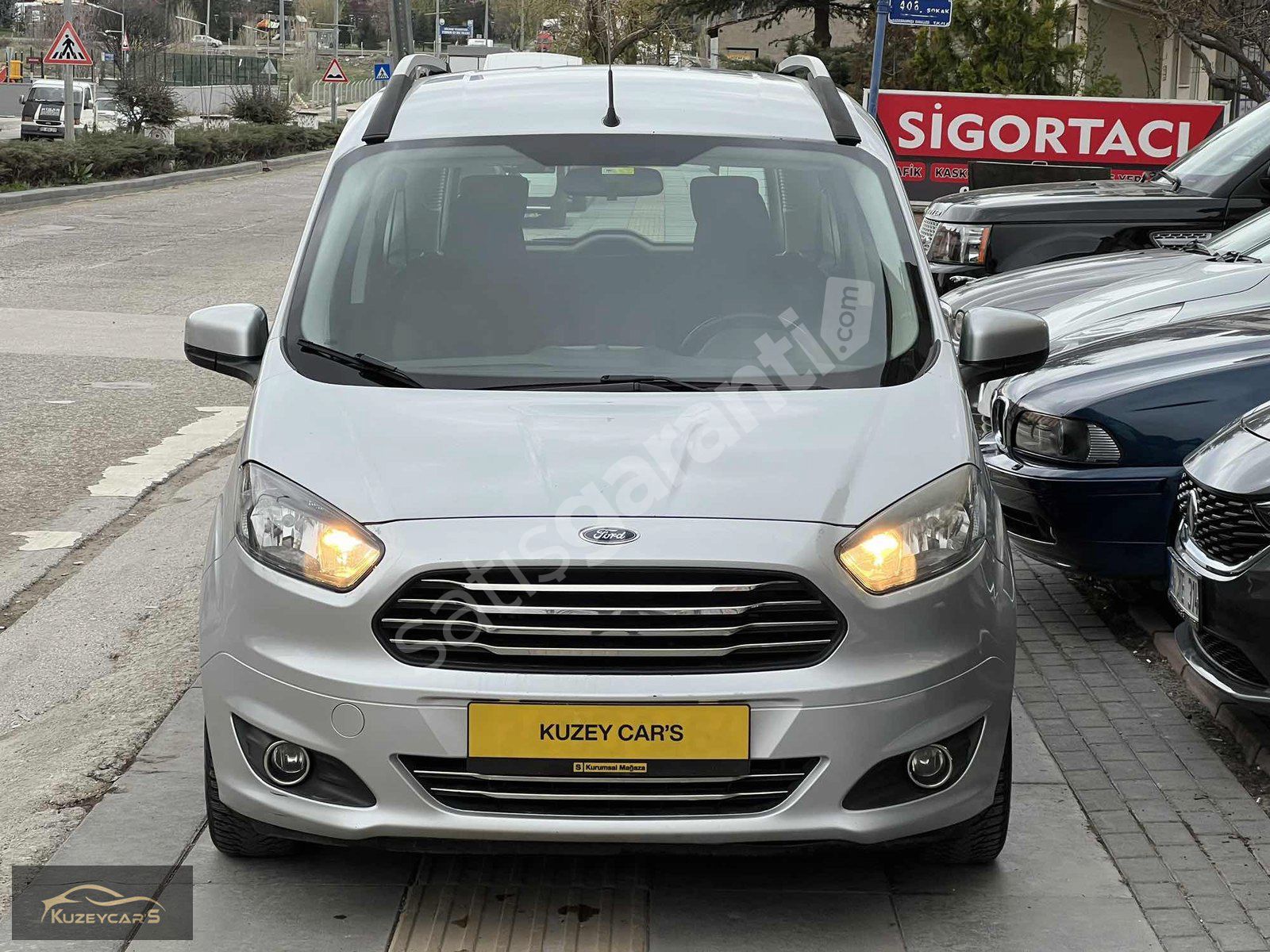 KUZEY CAR'S 2016 FORD COURİER DELUXE ÇİFT SÜRGÜ 210.000KM