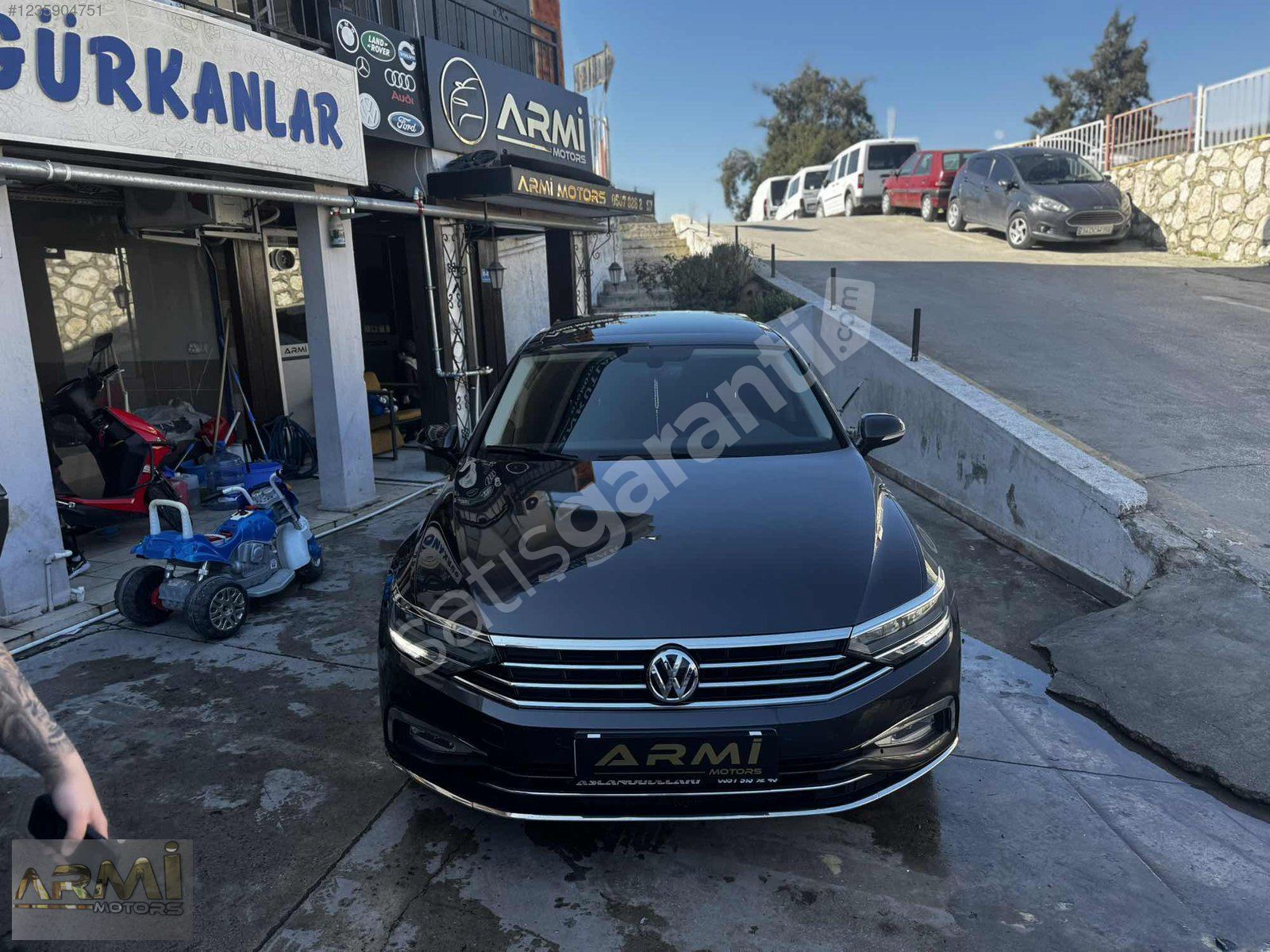 ARMİ MOTORSDAN 2020 OTOMATİK DİZEL CAM TAVAN BUSİNES