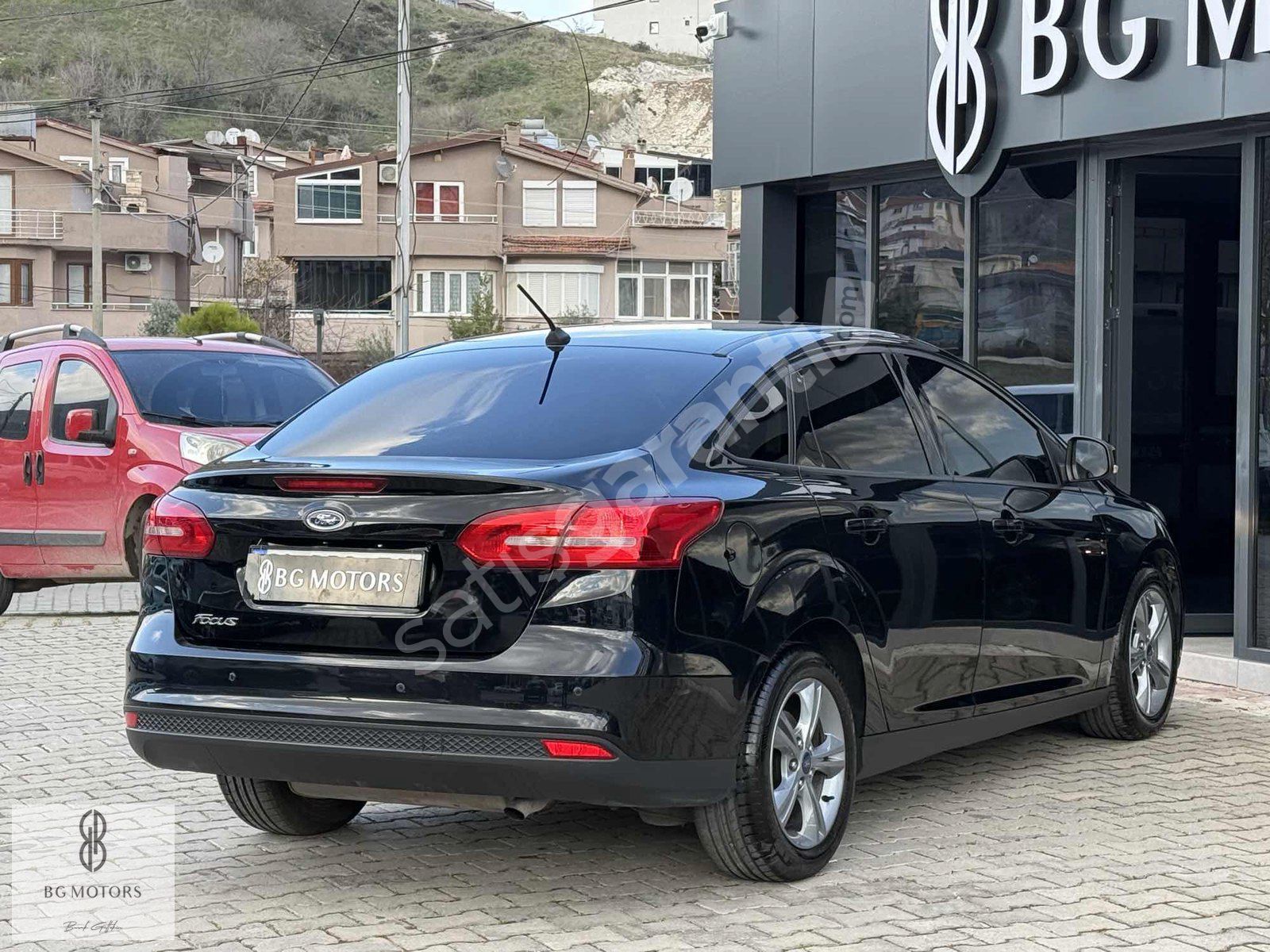 BG&GÜLTEKİN 2017 Ford Focus Style Otomatik "Boyasız" 18.000Km'de