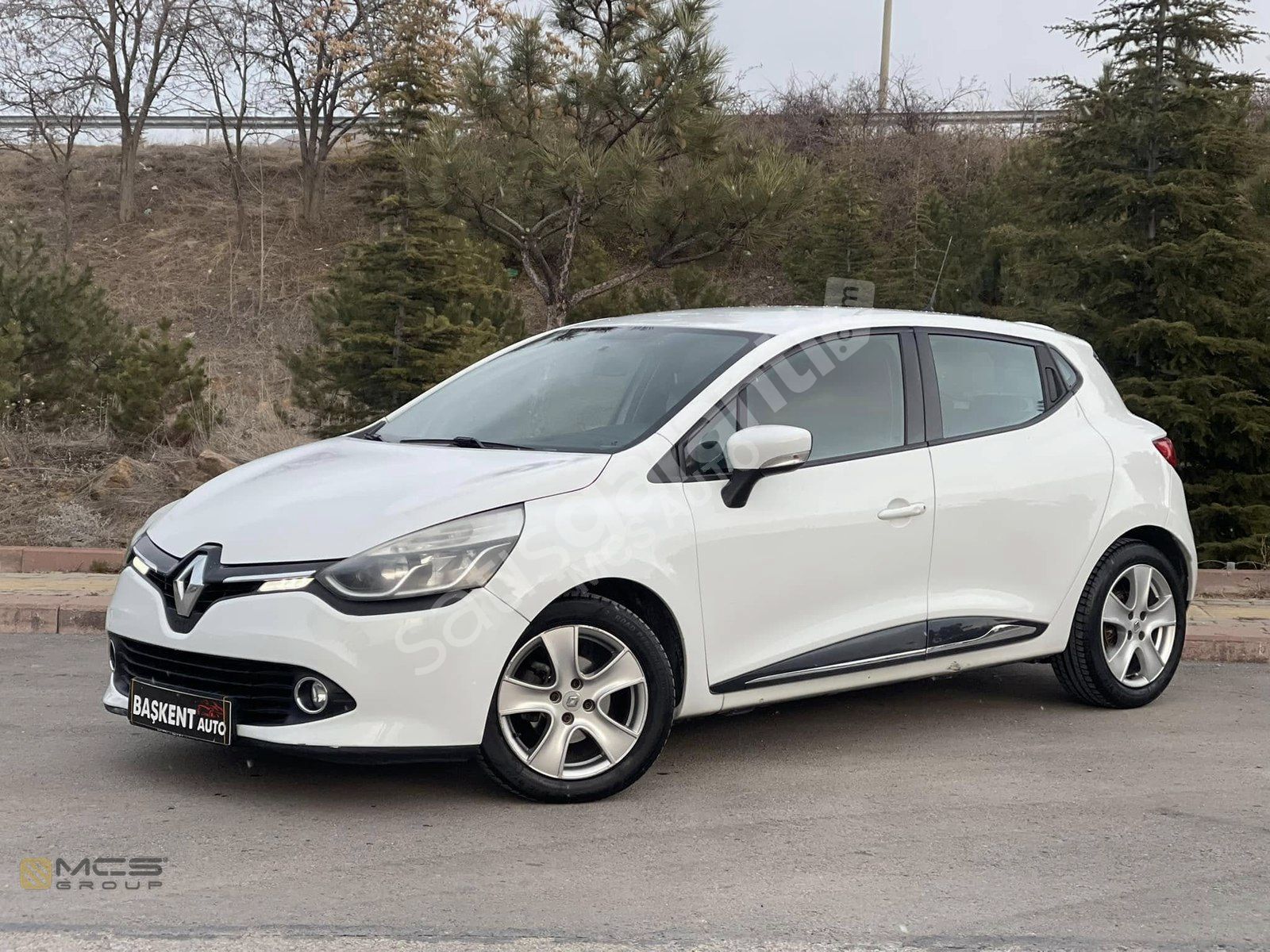 BAŞKENT AUTO'DAN HATASIZ 2015 RENAULT CLİO TOUCH OTOMATİK