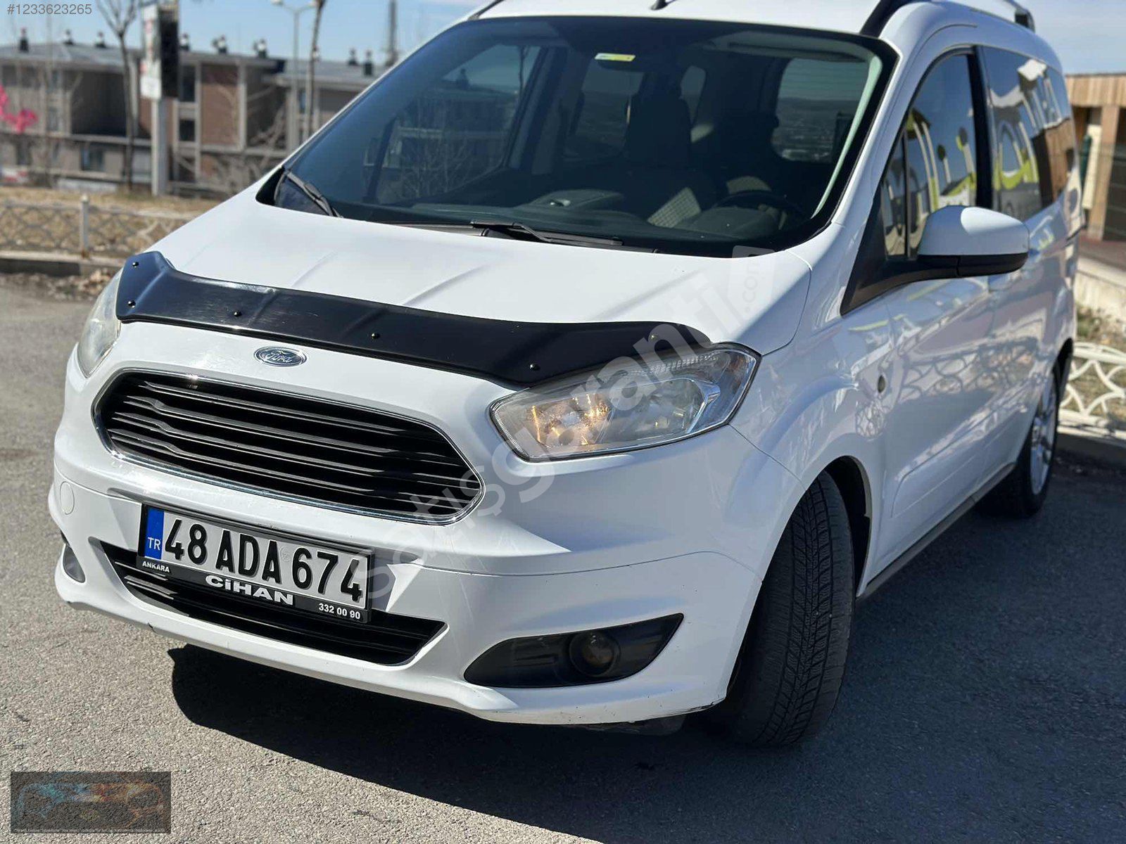 TANRIVERDİLER OTOMOTİVDEN TEK PARÇA DEĞİŞEN TİTANİUM COURİER