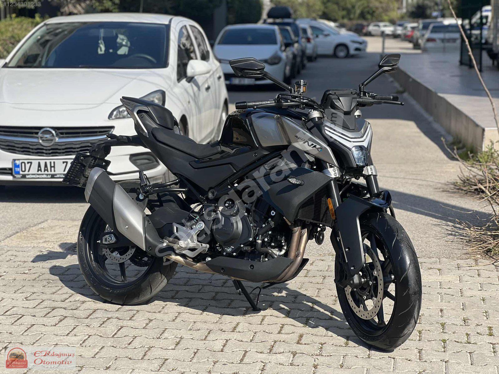 SADECE BAYİDEN EVE GETİRİLMİŞ 2024 CFMOTO 450NK