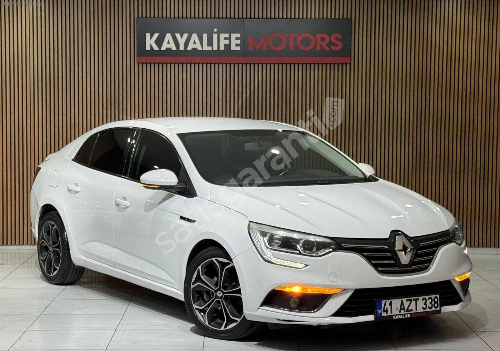 KAYALİFE MOTORS' 2017 MEGANE OTOMATİK TEMİZ HASAR KAYITSIZ