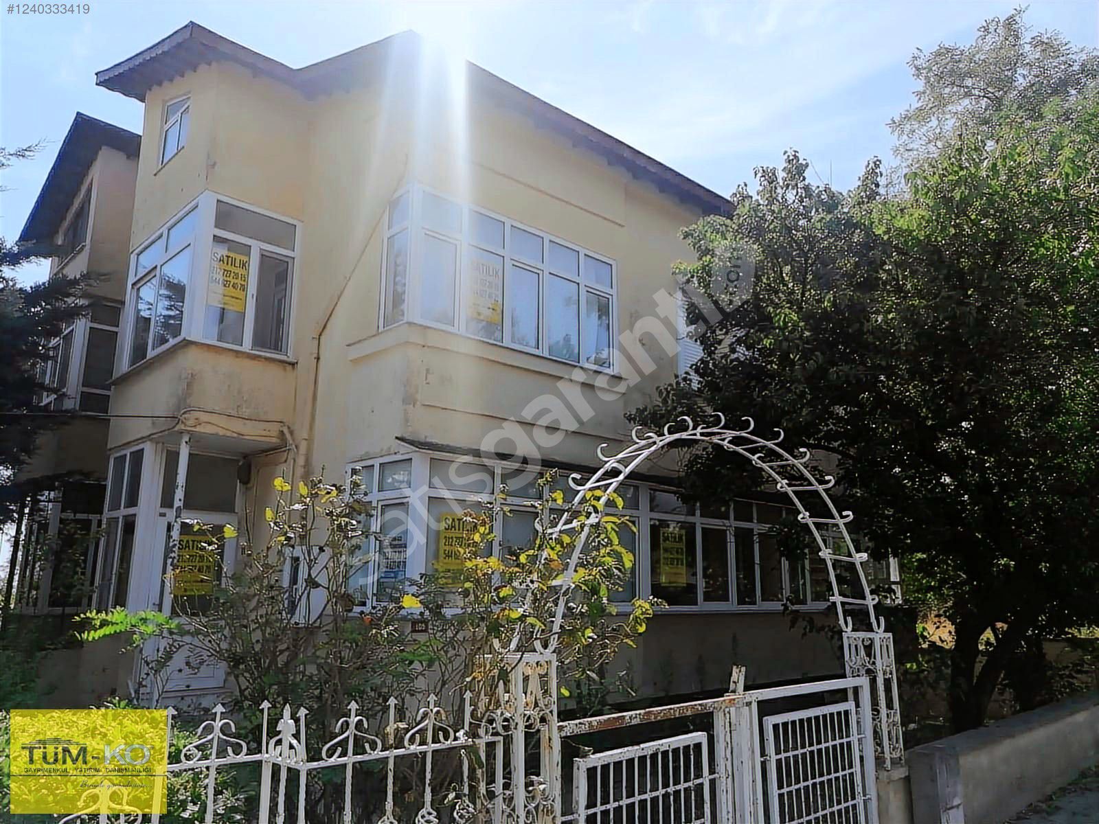 Silivri Mimar Sinan Mah. de Satılık İkiz Yarısı Villa
