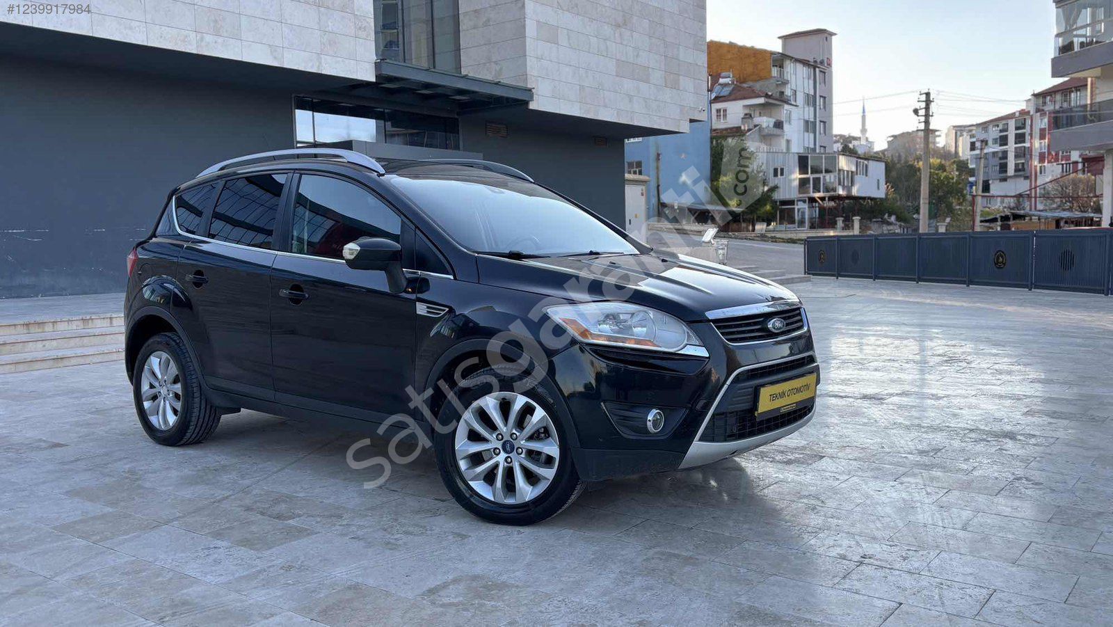 TEKNİK OTOMOTIV'DEN HATASIZ BOYASIZ 4x4 OTOMATİK KUGA