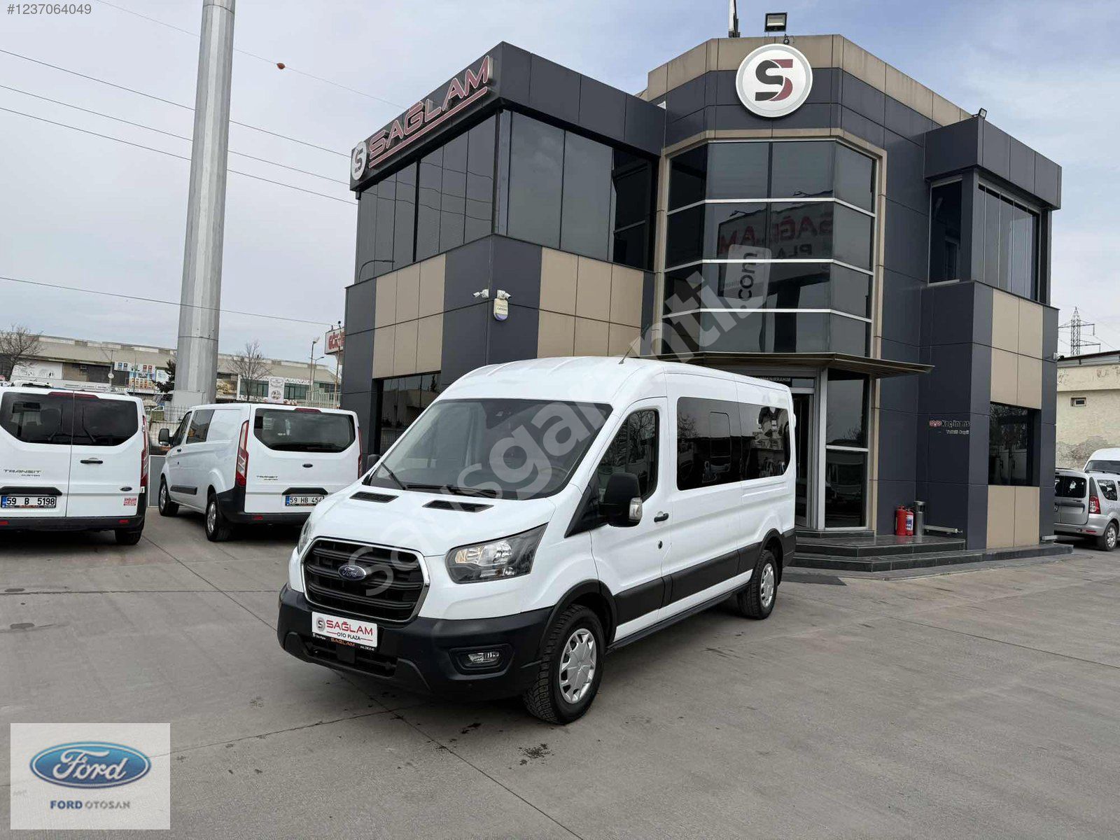 SAĞLAM DAN 2021MODEL 14+1 DELUX FABRİKASYON 128.000km 30dk kredi