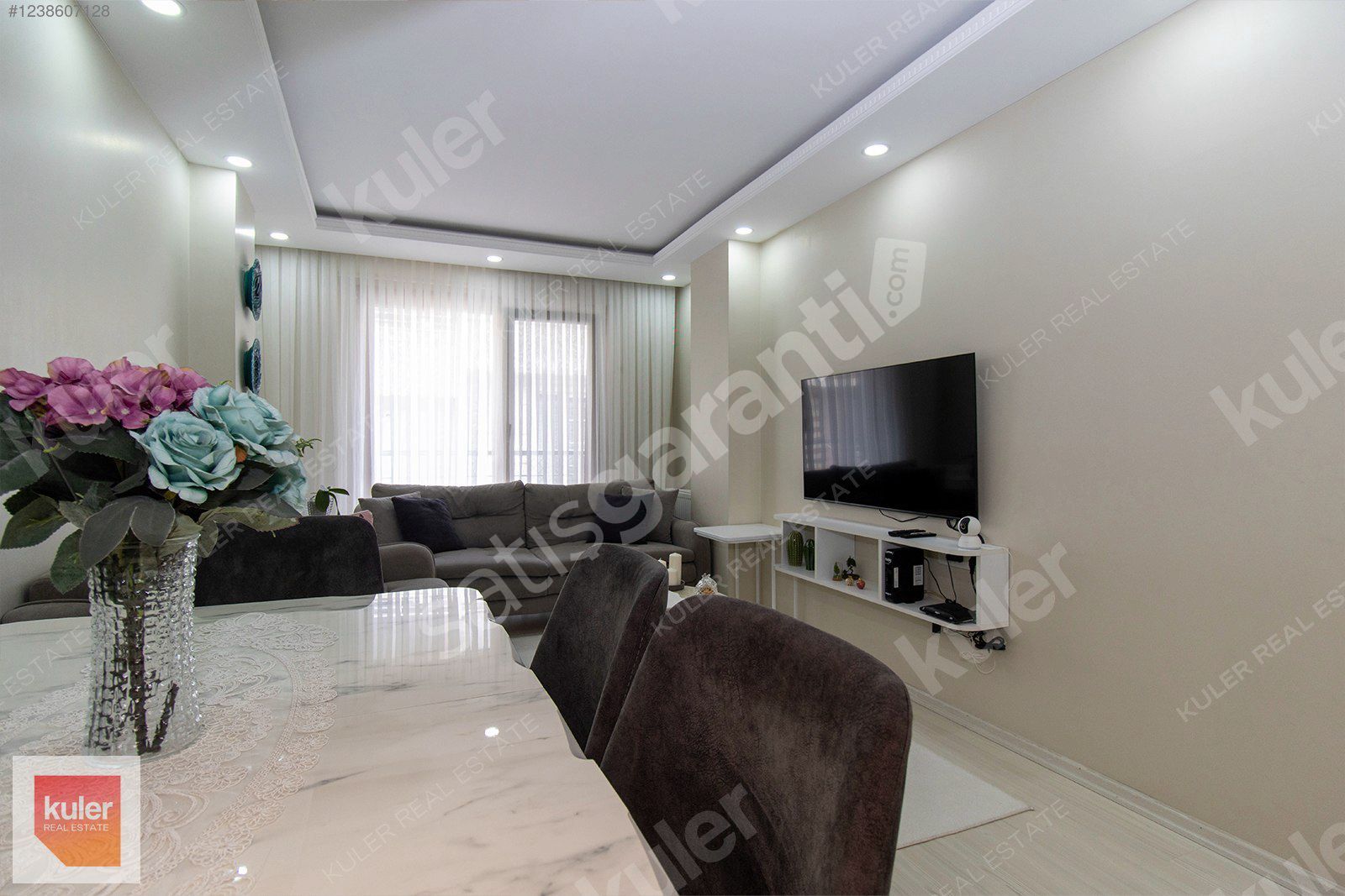 KAĞITHANE ÇELİKTEPE'DE 125m2 2+2 SATILIK DUBLEKS DAİRE