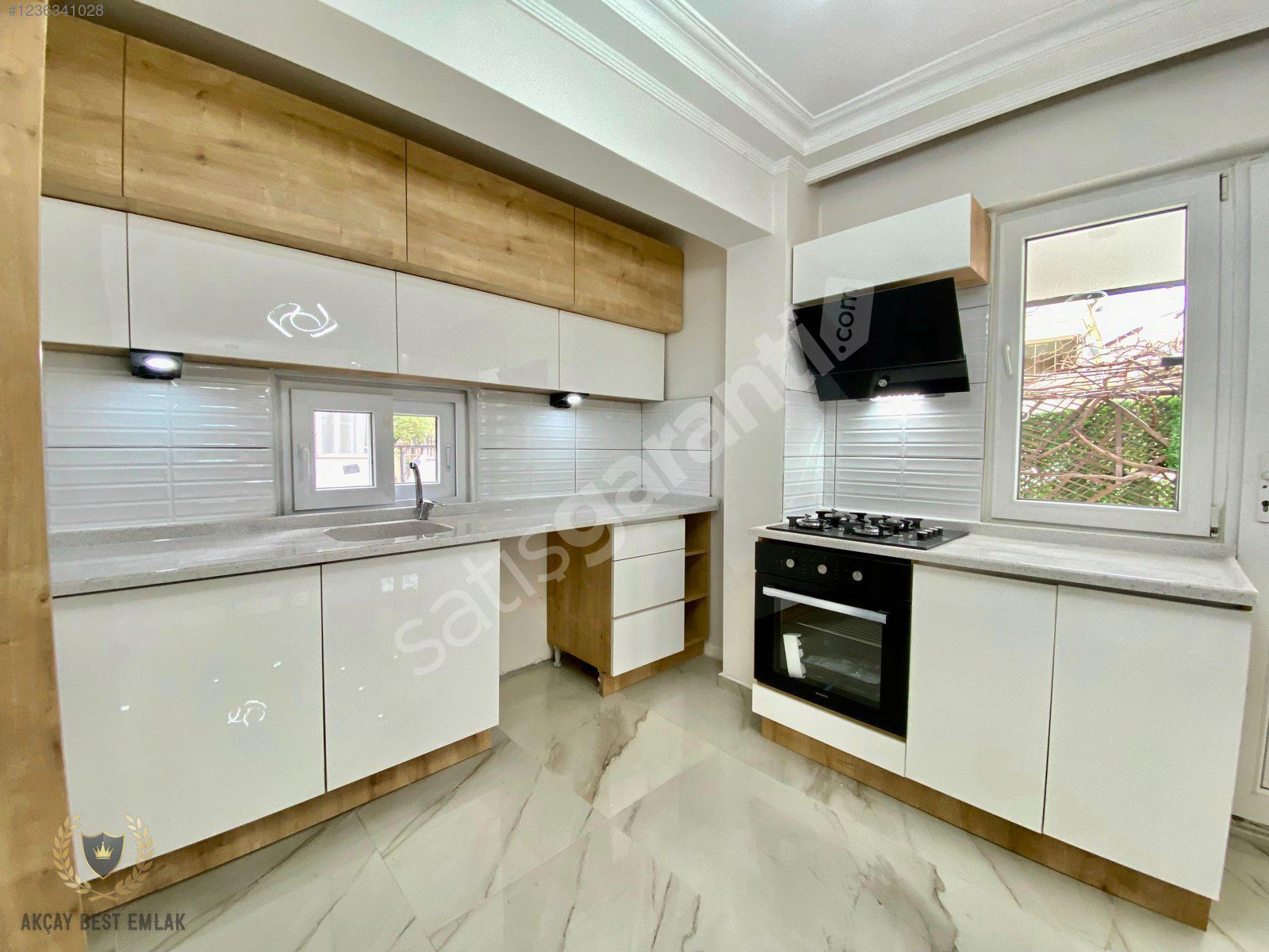 ⫸ AKÇAY BEST EMLAK ⫷ MERKEZDE BAHÇELİ ŞÖMİNELİ ÖN CEPHE 3+1
