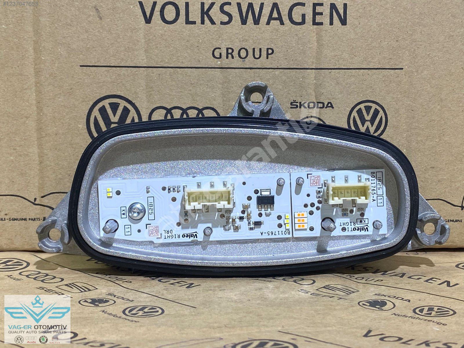AUDİ Q2 2021-2024 GÜNDÜZ LED FAR BEYNİ MODÜLÜ SAĞ 81A998474