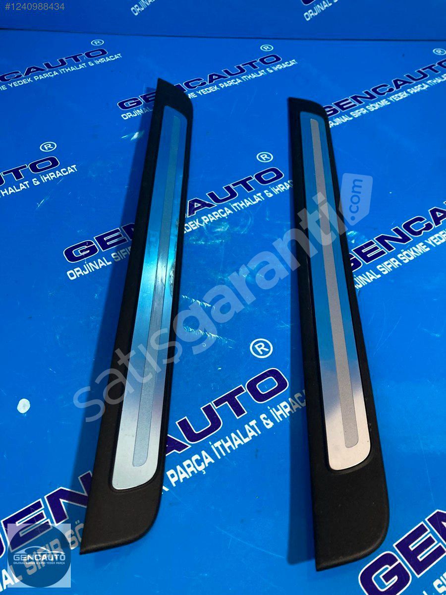 AUDİ A4 KAPI EŞİK TRIMİ ÖN SÖKME ORJ 8K0853373 374